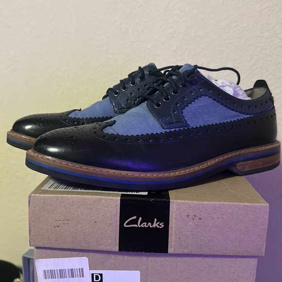 Men Clark’s MN Pitney Limit Wingtips Shoes - Picture 2 of 4